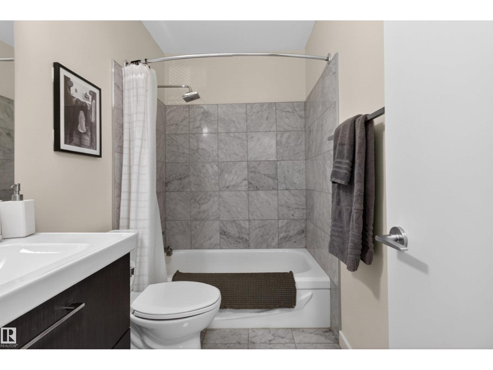 #305 10026 112 ST NW, Edmonton