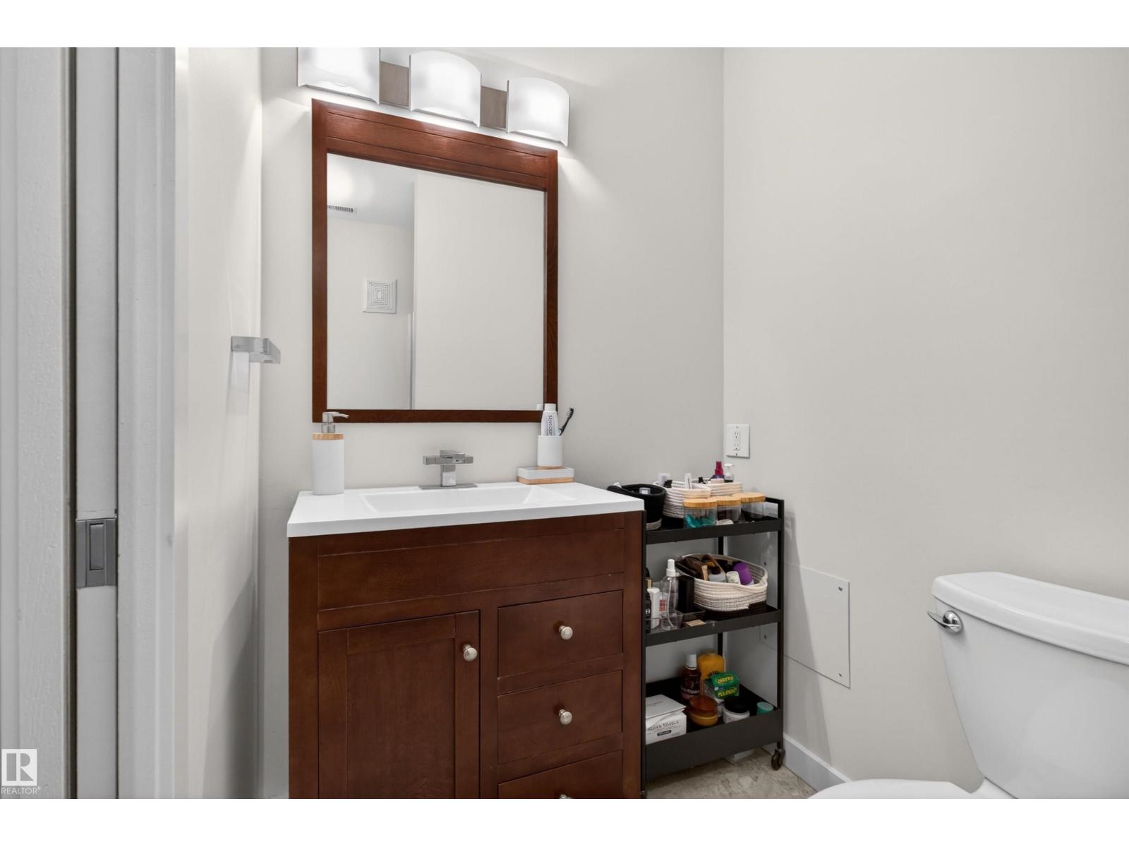 #305 10026 112 ST NW, Edmonton