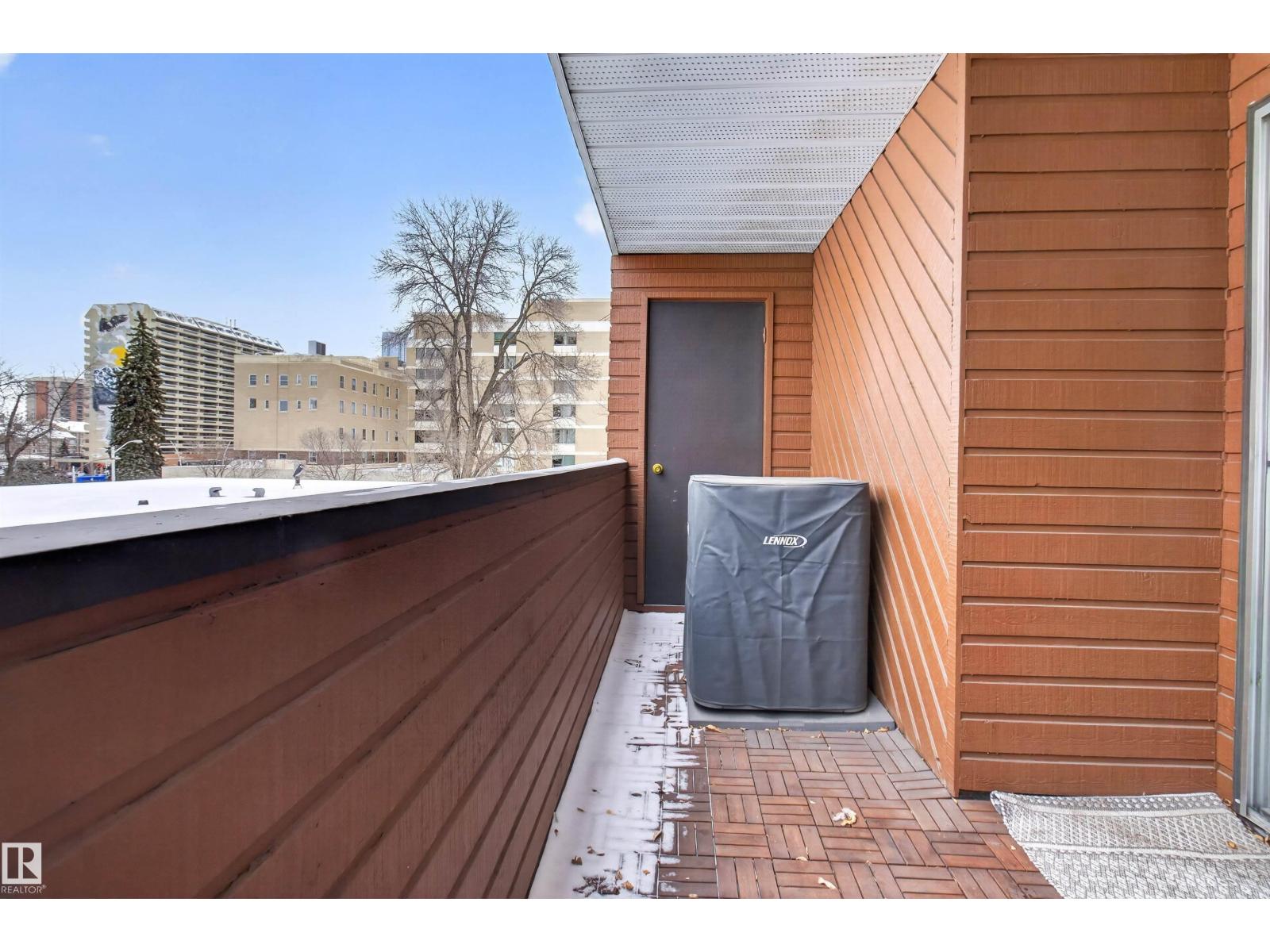 #305 10026 112 ST NW, Edmonton