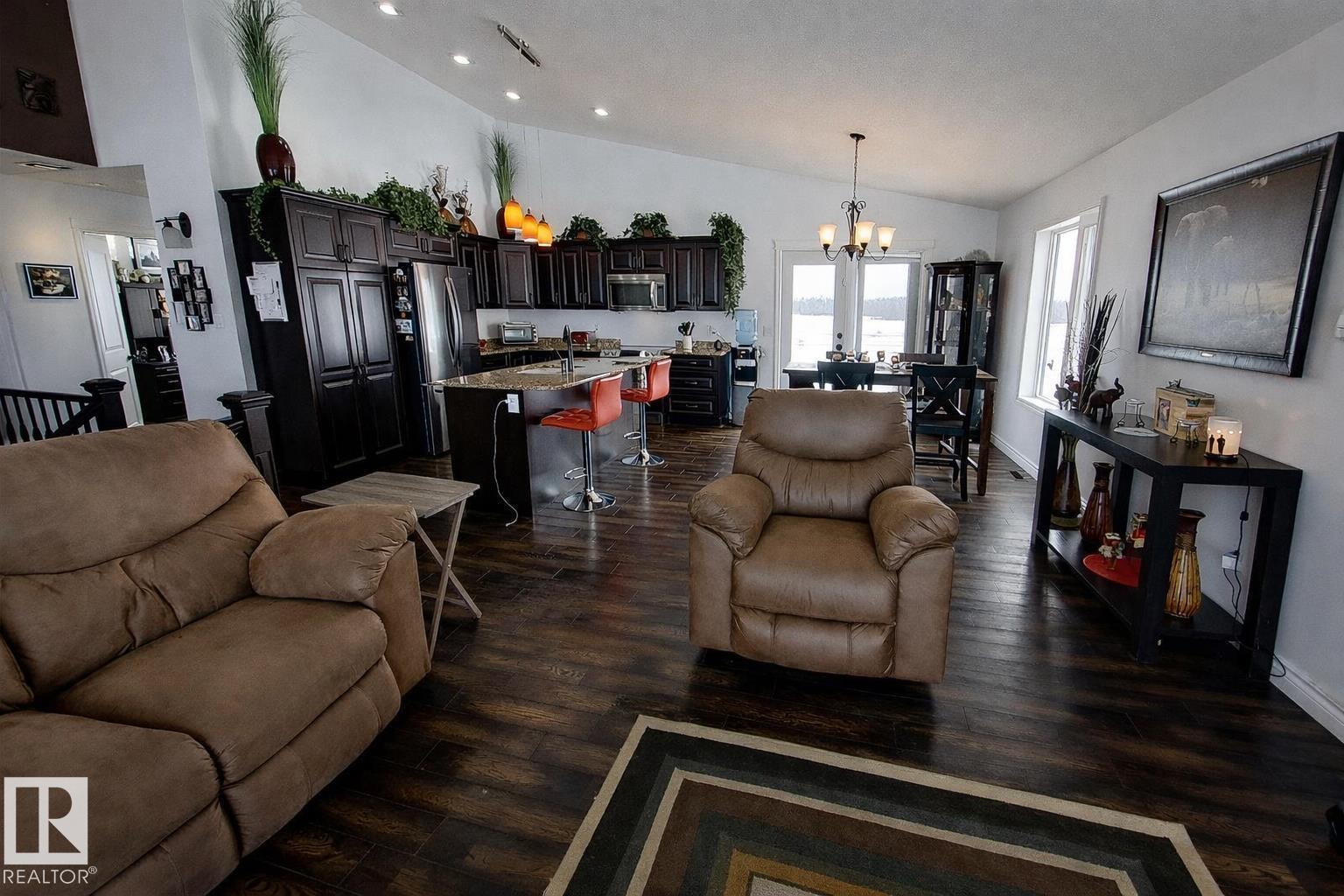 #41 42011 Twp 624 RD - 4