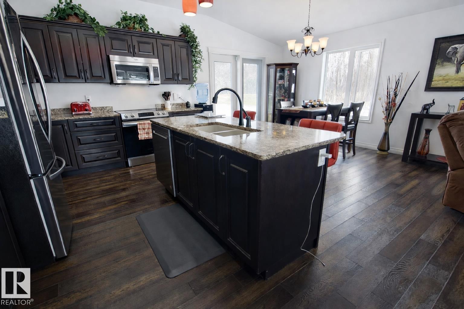 #41 42011 Twp 624 RD - 7