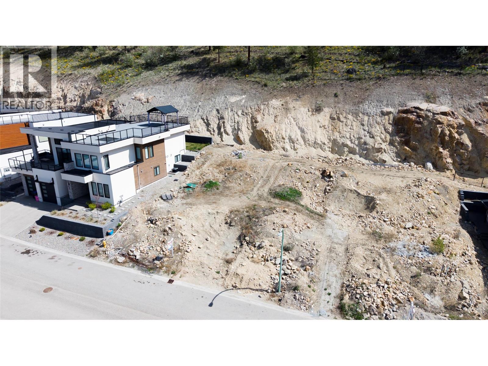 1173 Lone Pine Drive, Kelowna