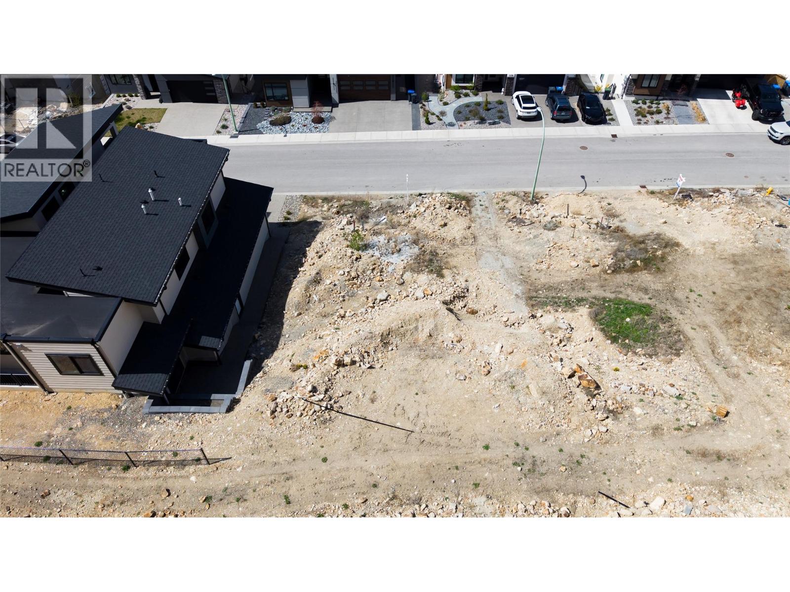 1173 Lone Pine Drive, Kelowna