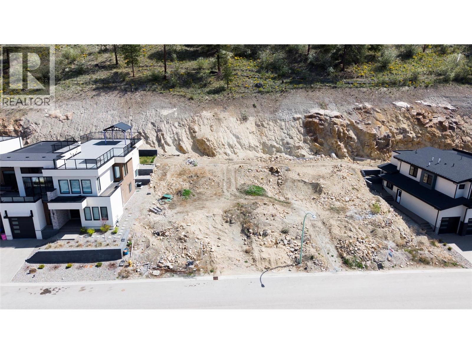 1173 Lone Pine Drive, Kelowna