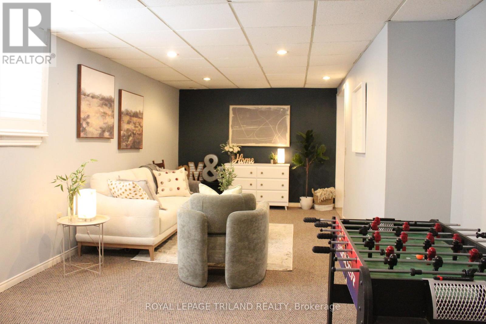 71 CHALFONT ROAD Property Photo