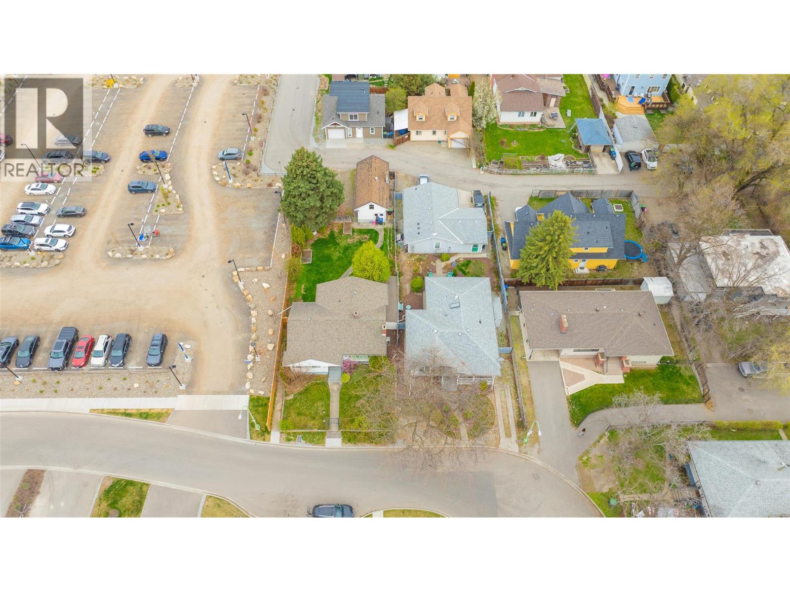  588/598 Royal Avenue, Kelowna