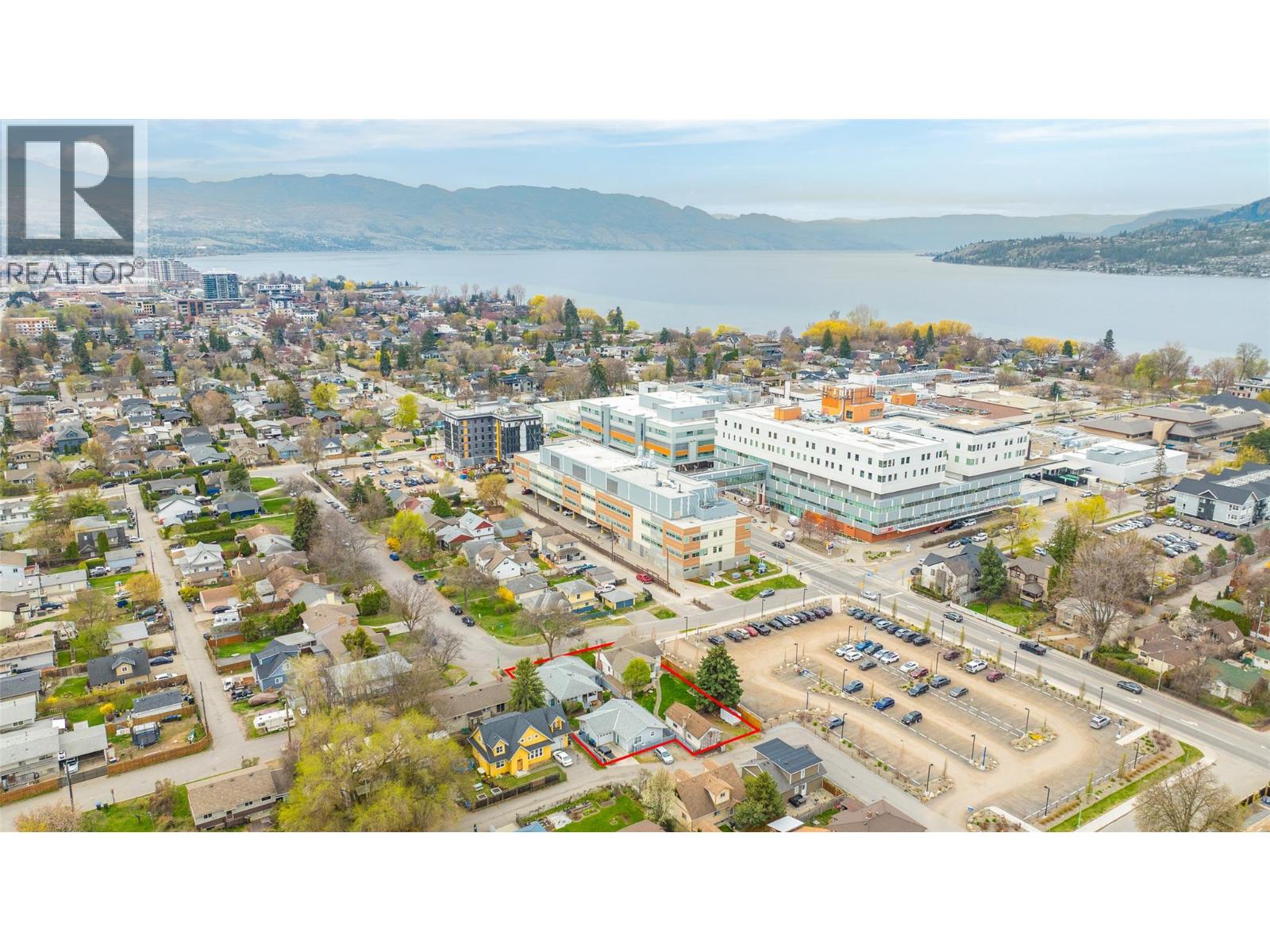  588/598 Royal Avenue, Kelowna