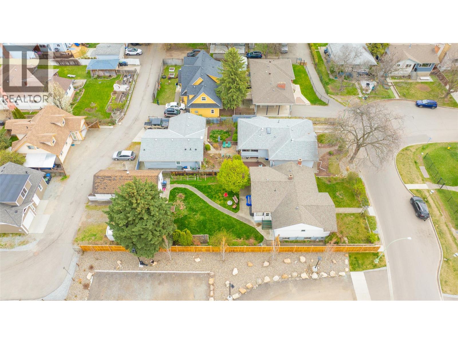  588/598 Royal Avenue, Kelowna