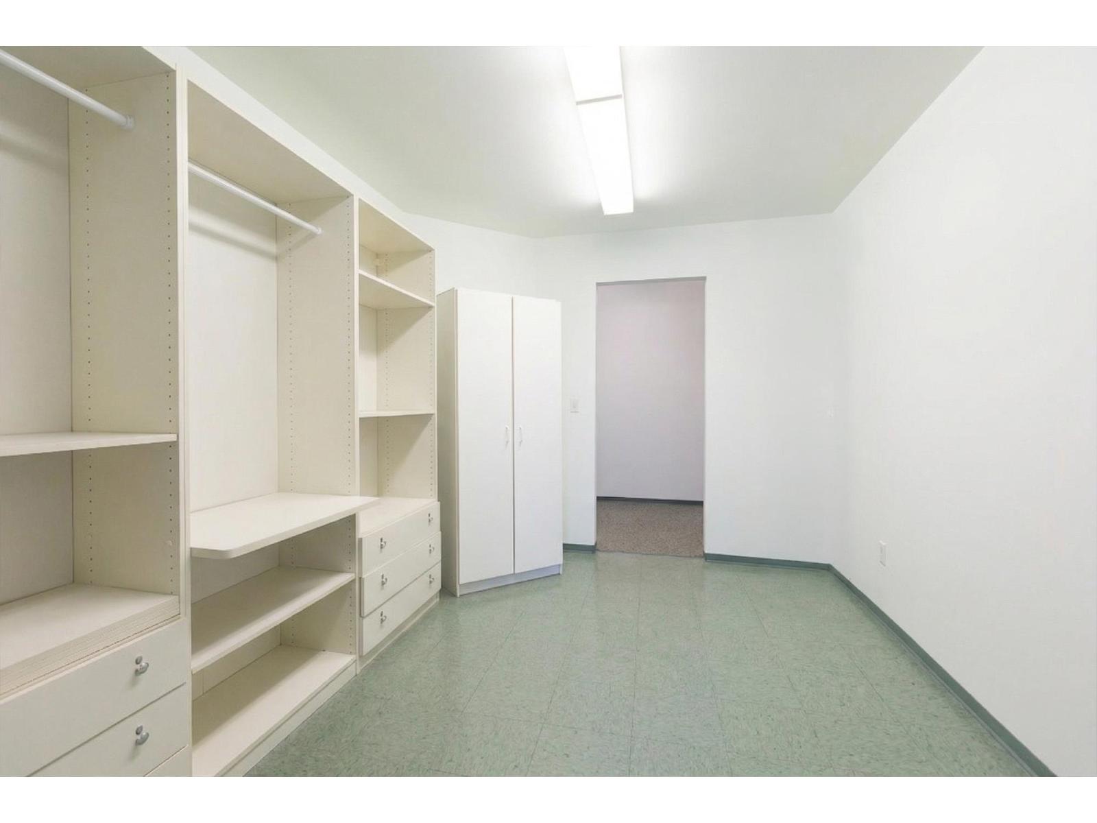 12189 BEECHER STREET, Surrey