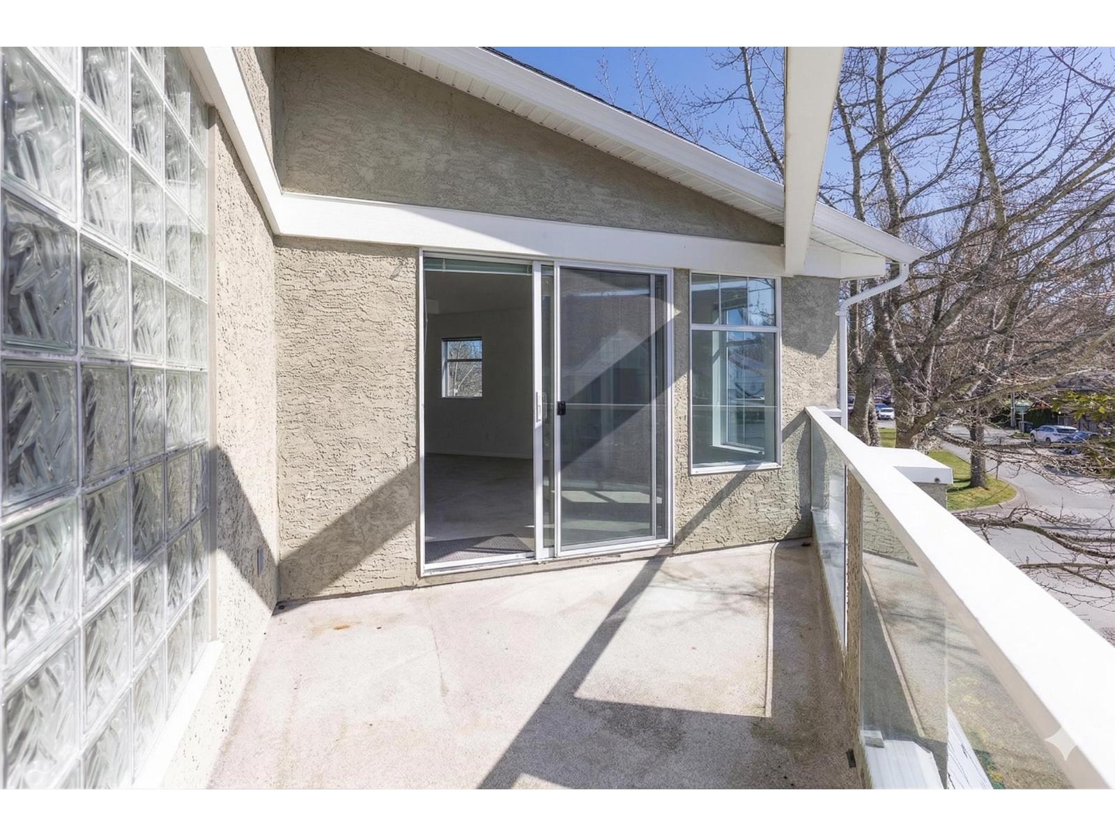 12189 BEECHER STREET, Surrey