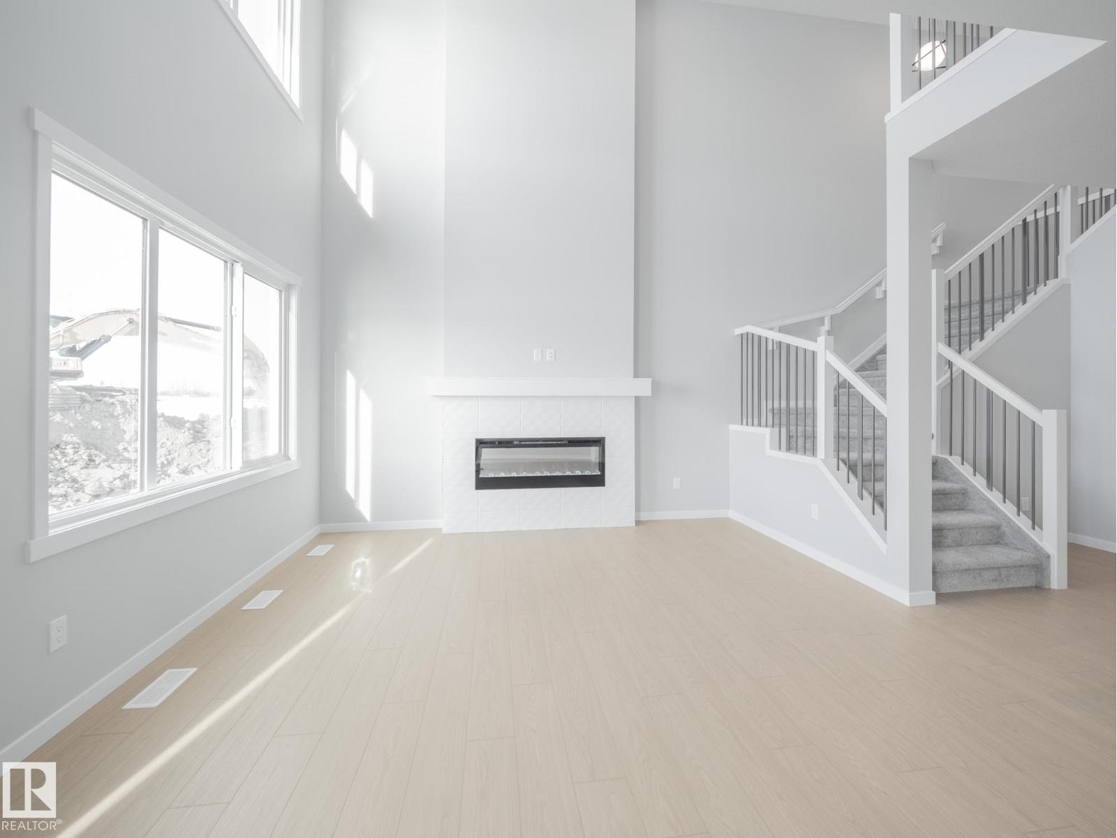 17624 4 ST NE - 23