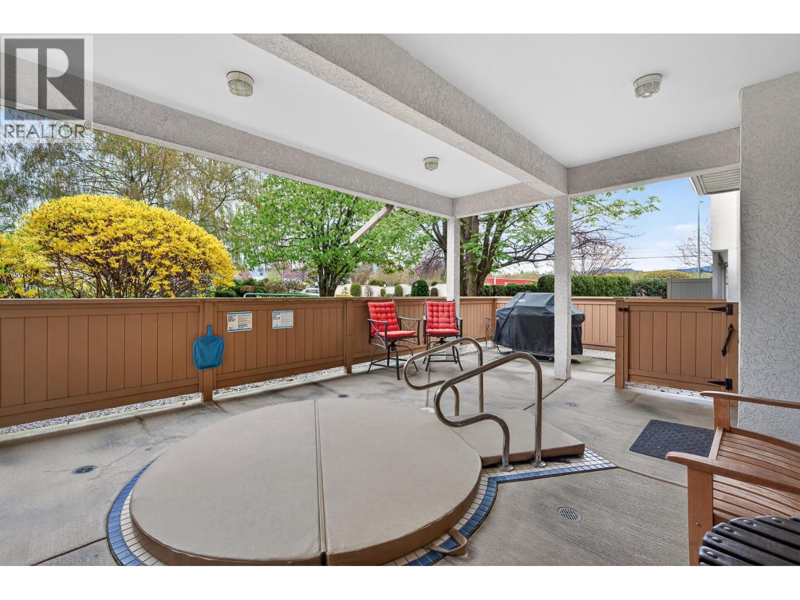 #105 2300 Benvoulin Road - 45