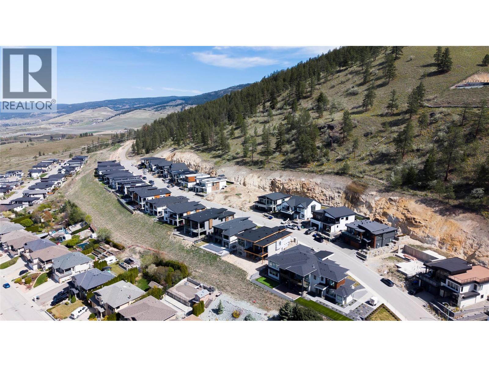 1181 Lone Pine Drive, Kelowna