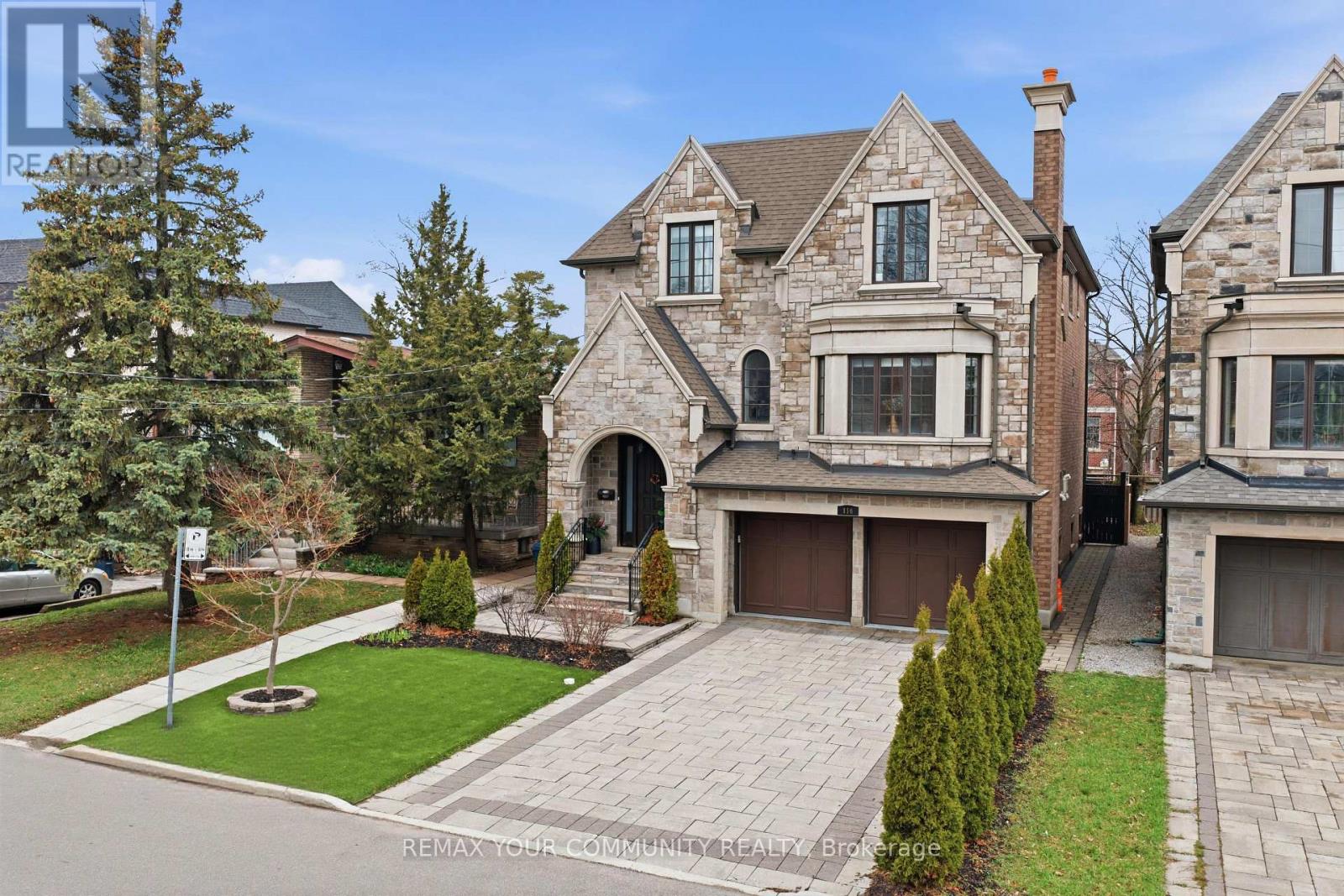 Listing photo of 116 FRONTENAC AVENUE