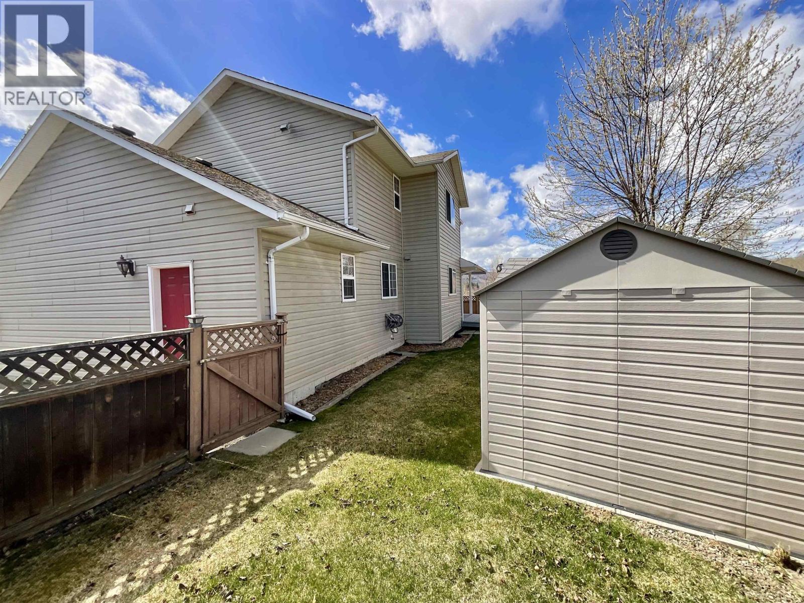 160 LOWE STREET - 29