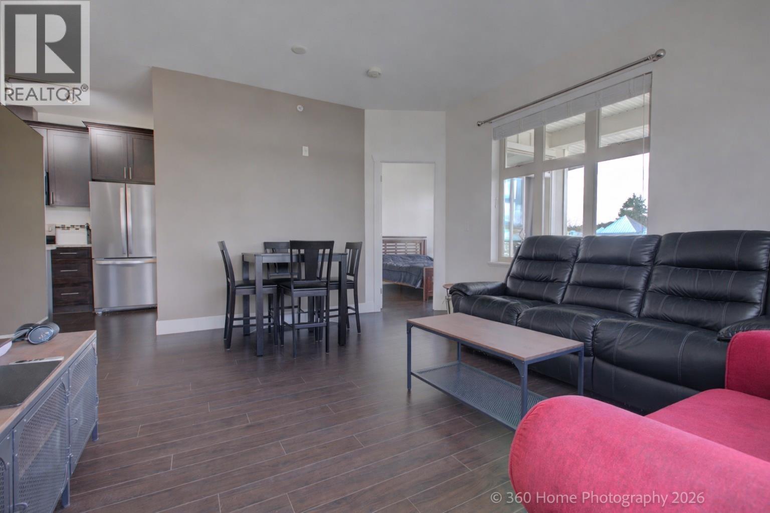 411 2330 SHAUGHNESSY STREET, Port Coquitlam