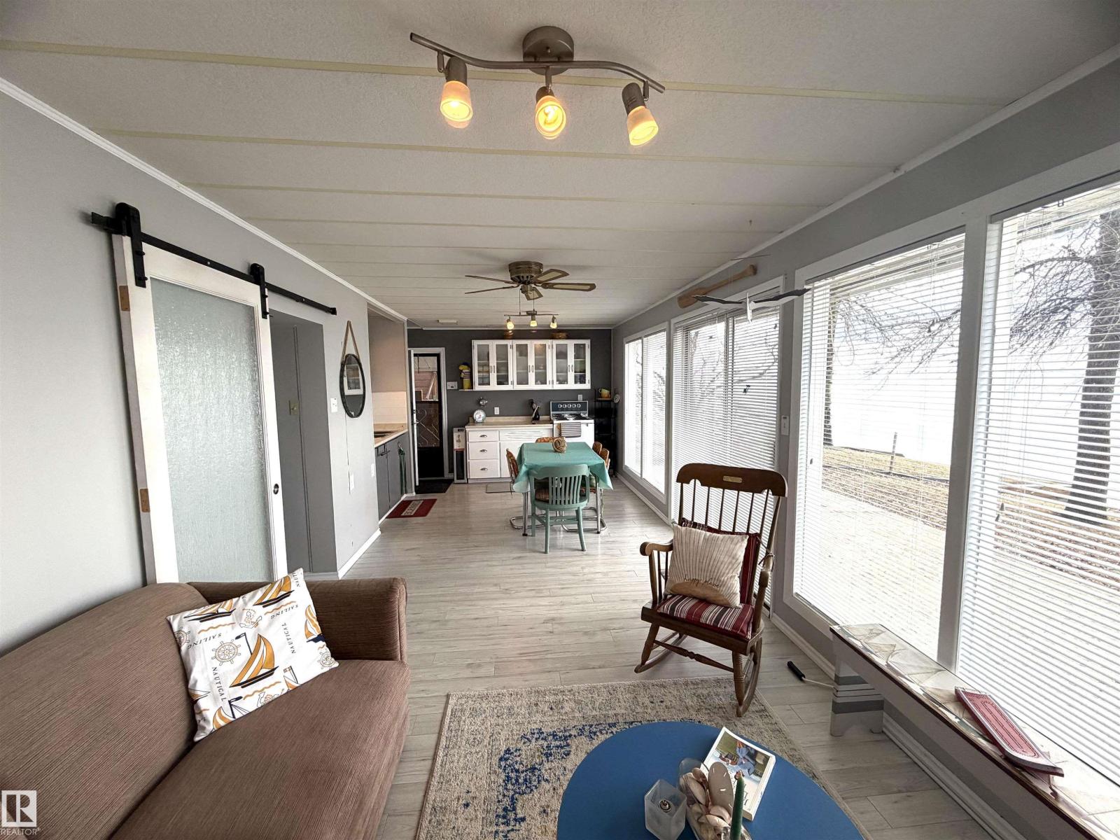 A19 Beach Ave Johnsonia BE, Rural Leduc County