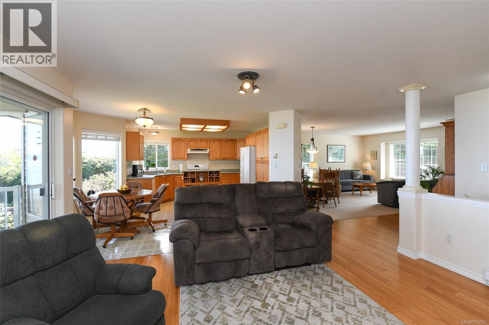 5972 ALDERGROVE DR - 10