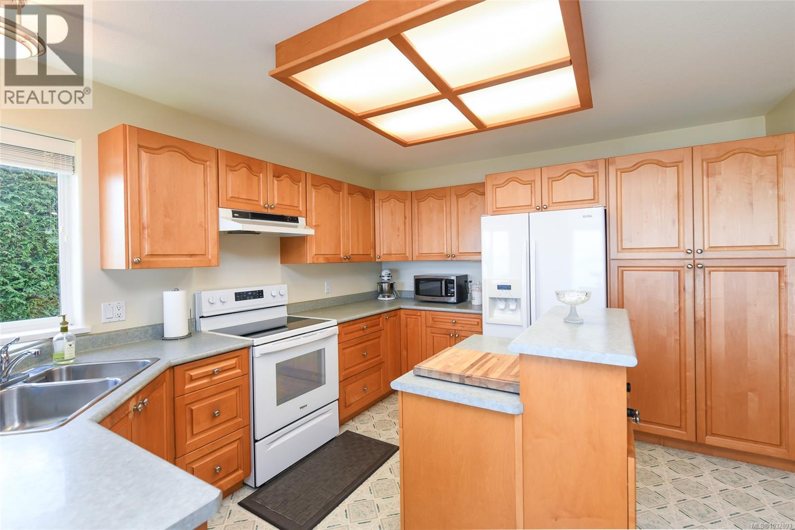 5972 ALDERGROVE DR - 14