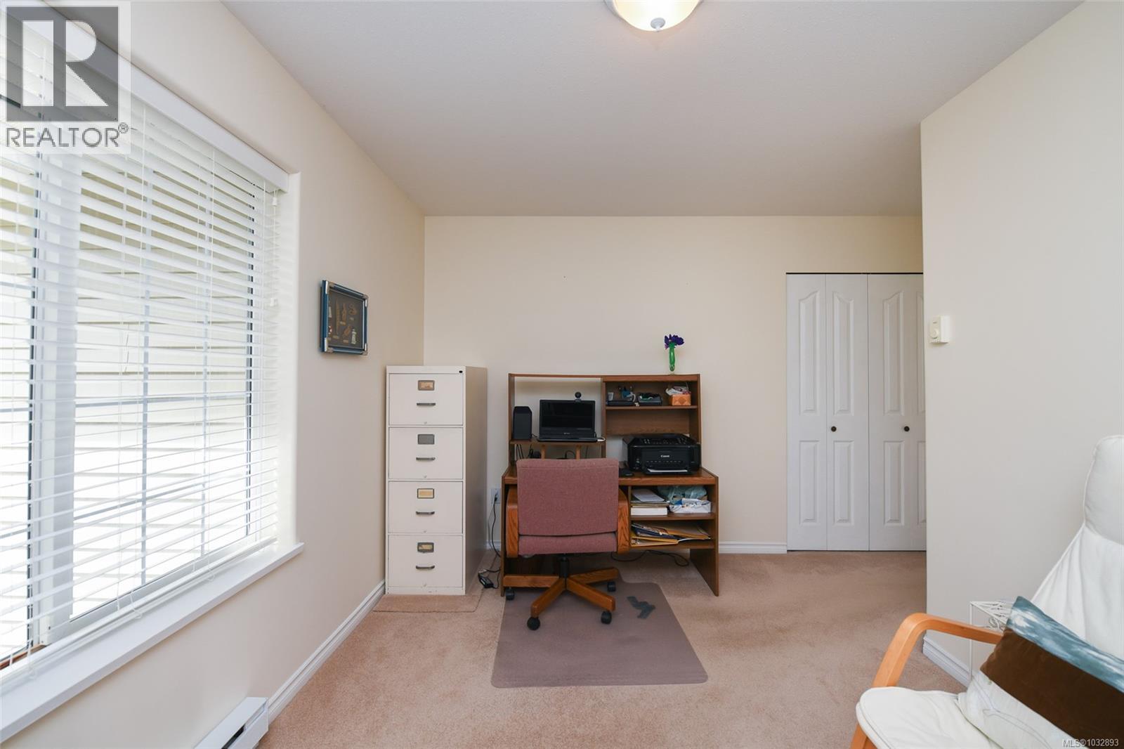 5972 ALDERGROVE DR - 33