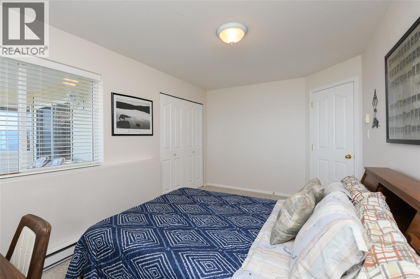 5972 ALDERGROVE DR - 42