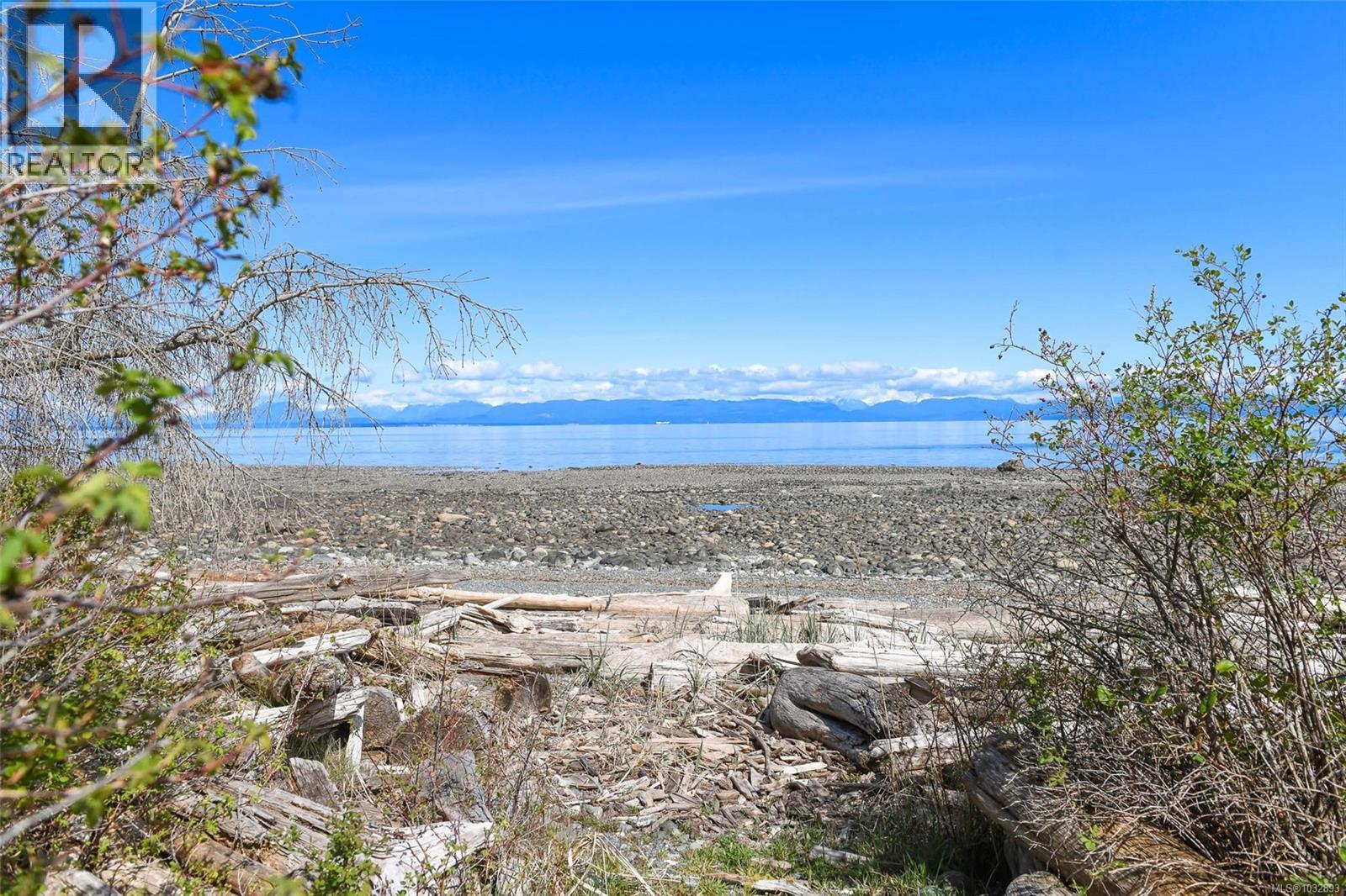 5972 ALDERGROVE DR - 62