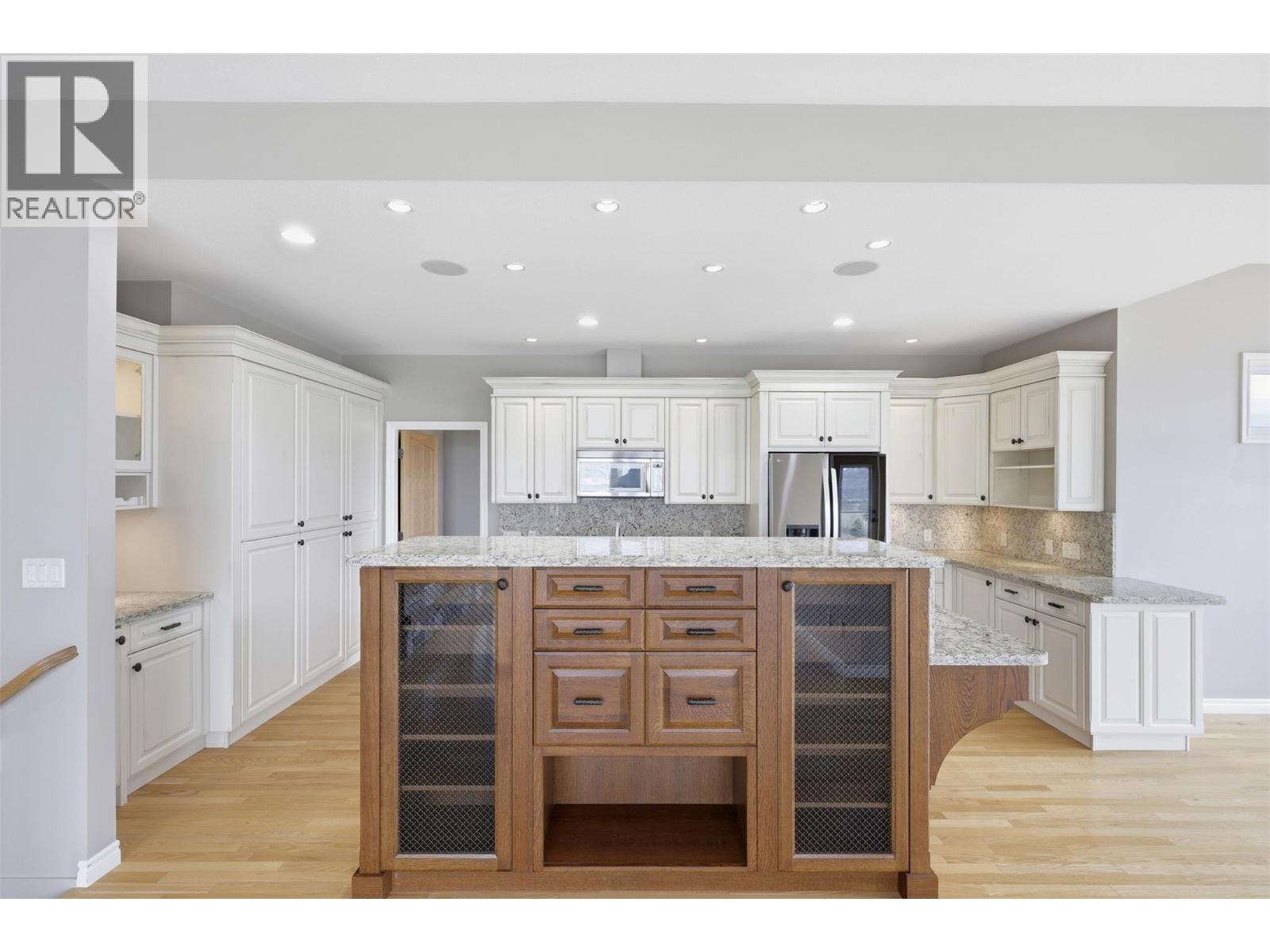 1589 GOLF RIDGE Drive - 12