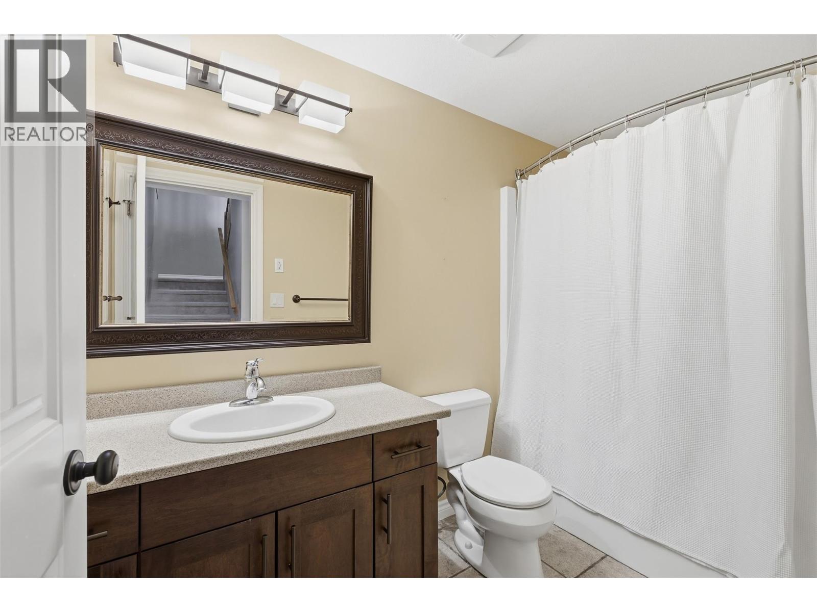 1589 GOLF RIDGE Drive - 46