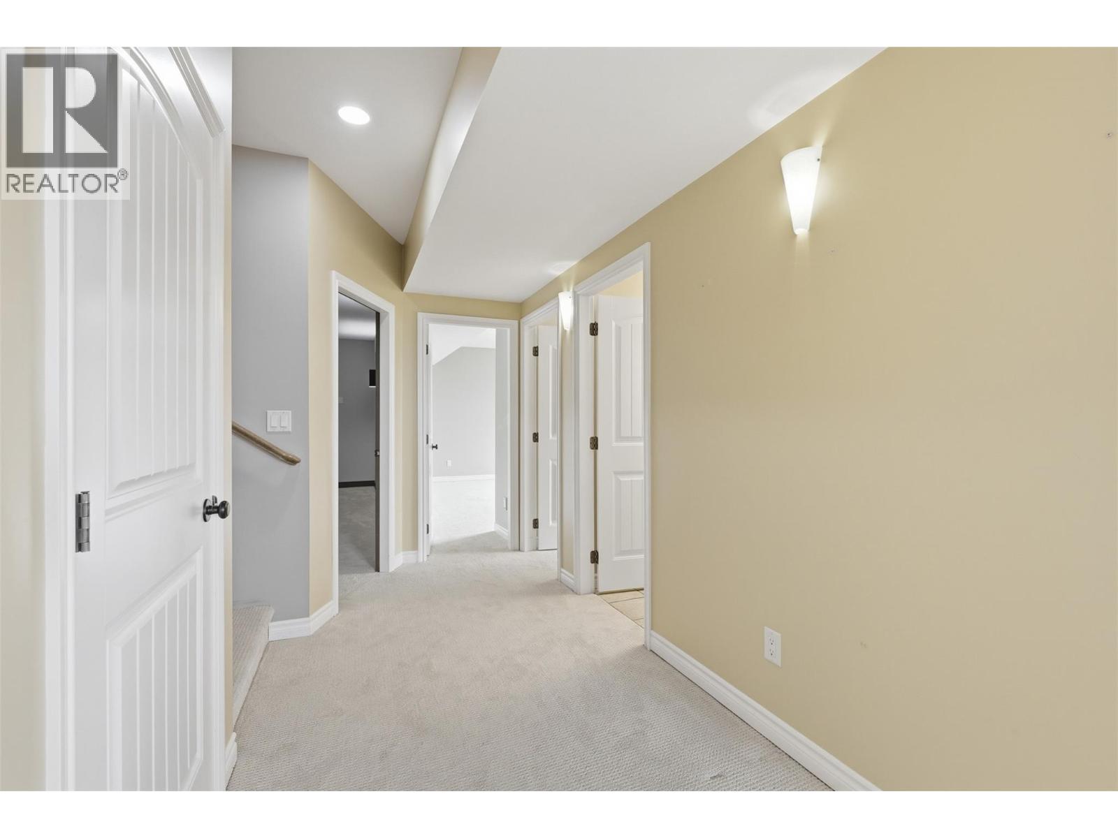 1589 GOLF RIDGE Drive - 45