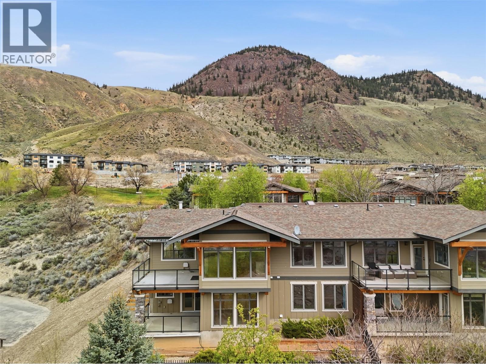 1589 GOLF RIDGE Drive - 60