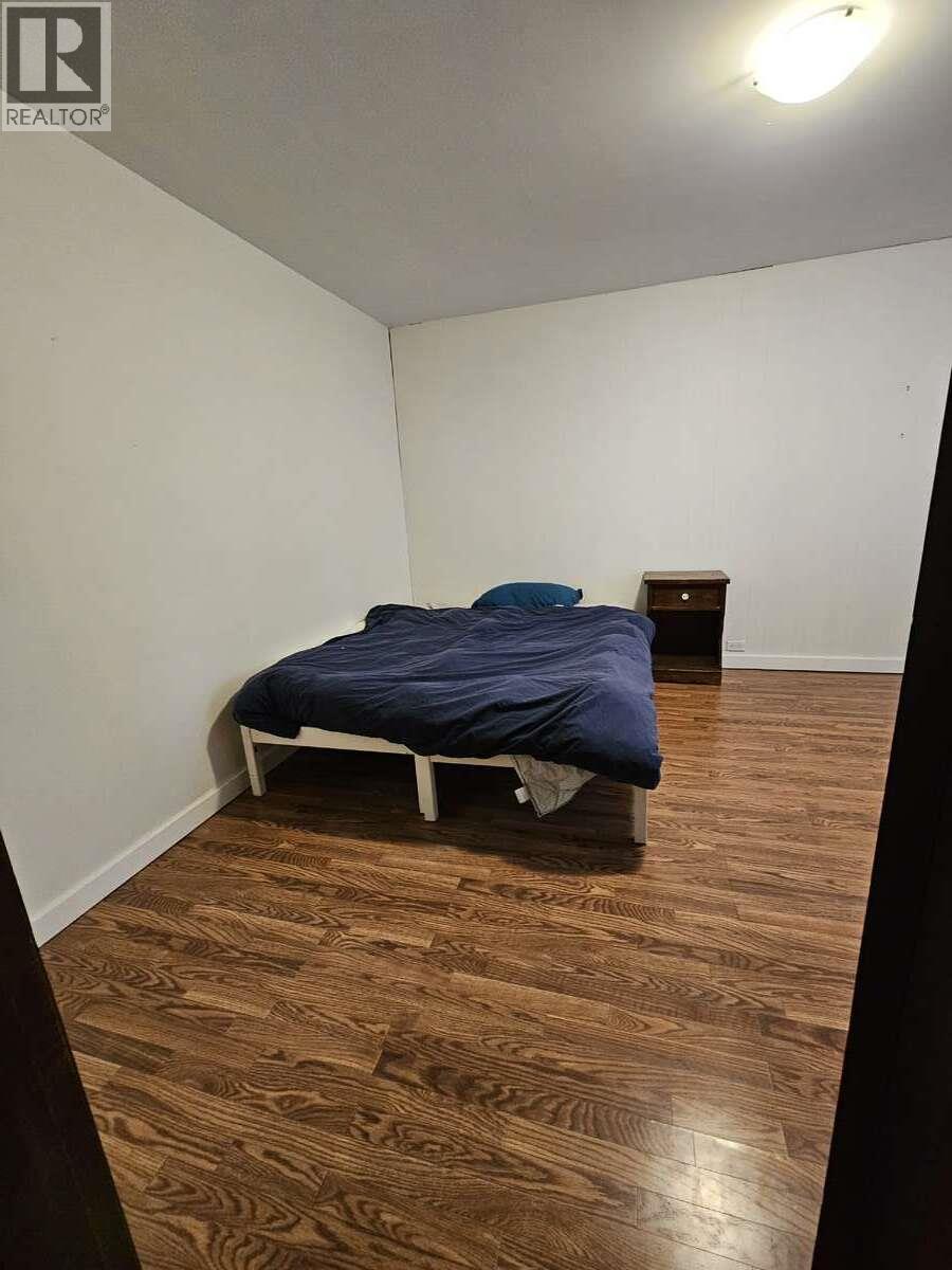 1501 Douglas Street - 13