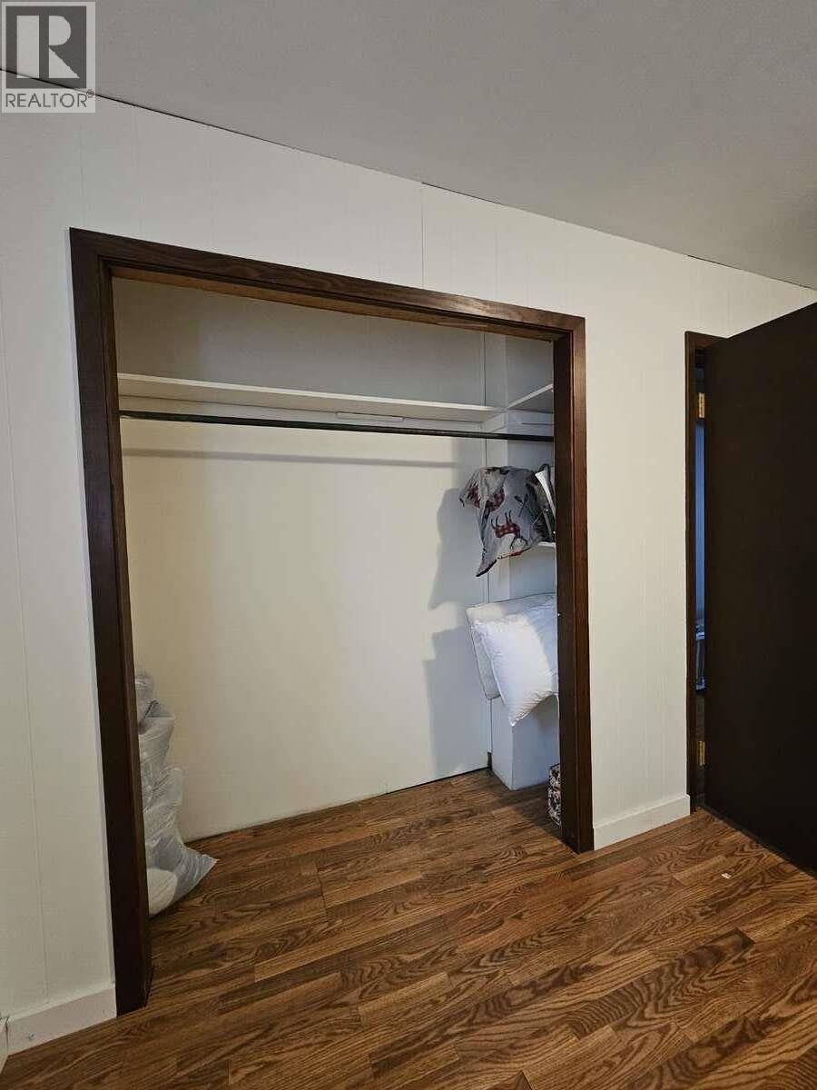 1501 Douglas Street - 14