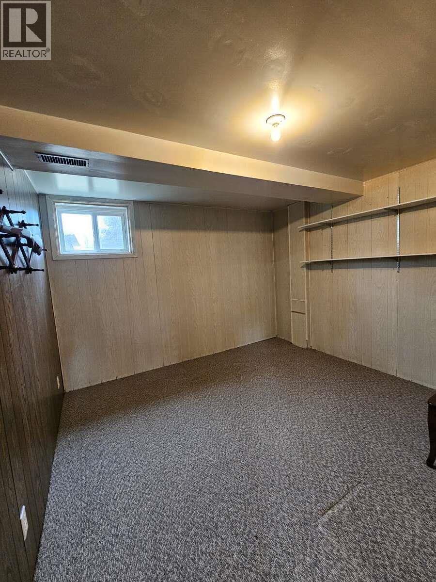 1501 Douglas Street - 23