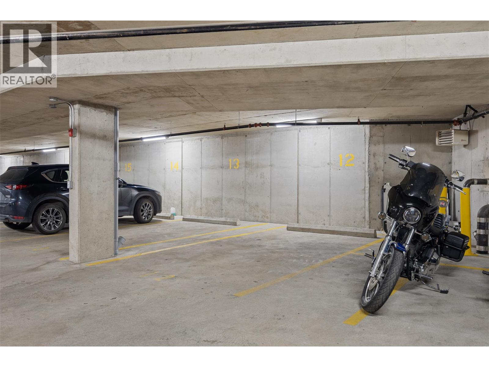 #314 2046 ROBSON Place - 29