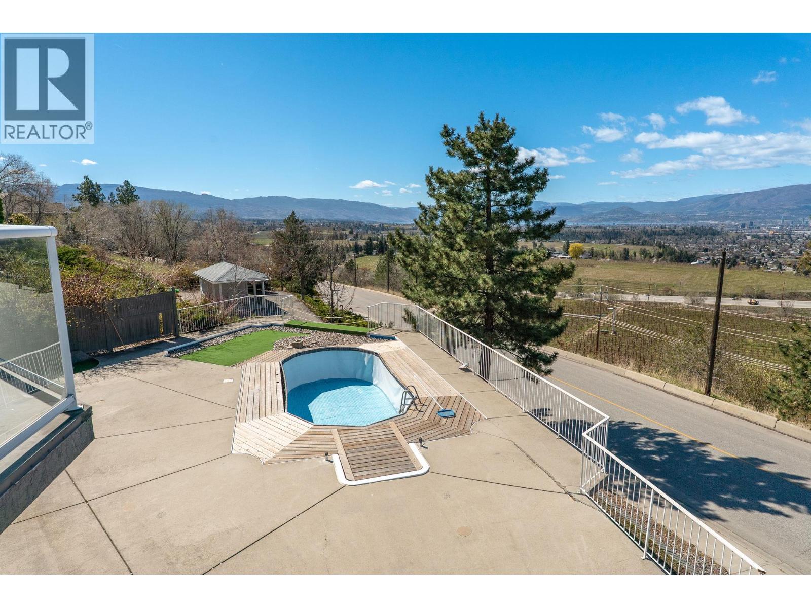  845 Toovey Road, Kelowna