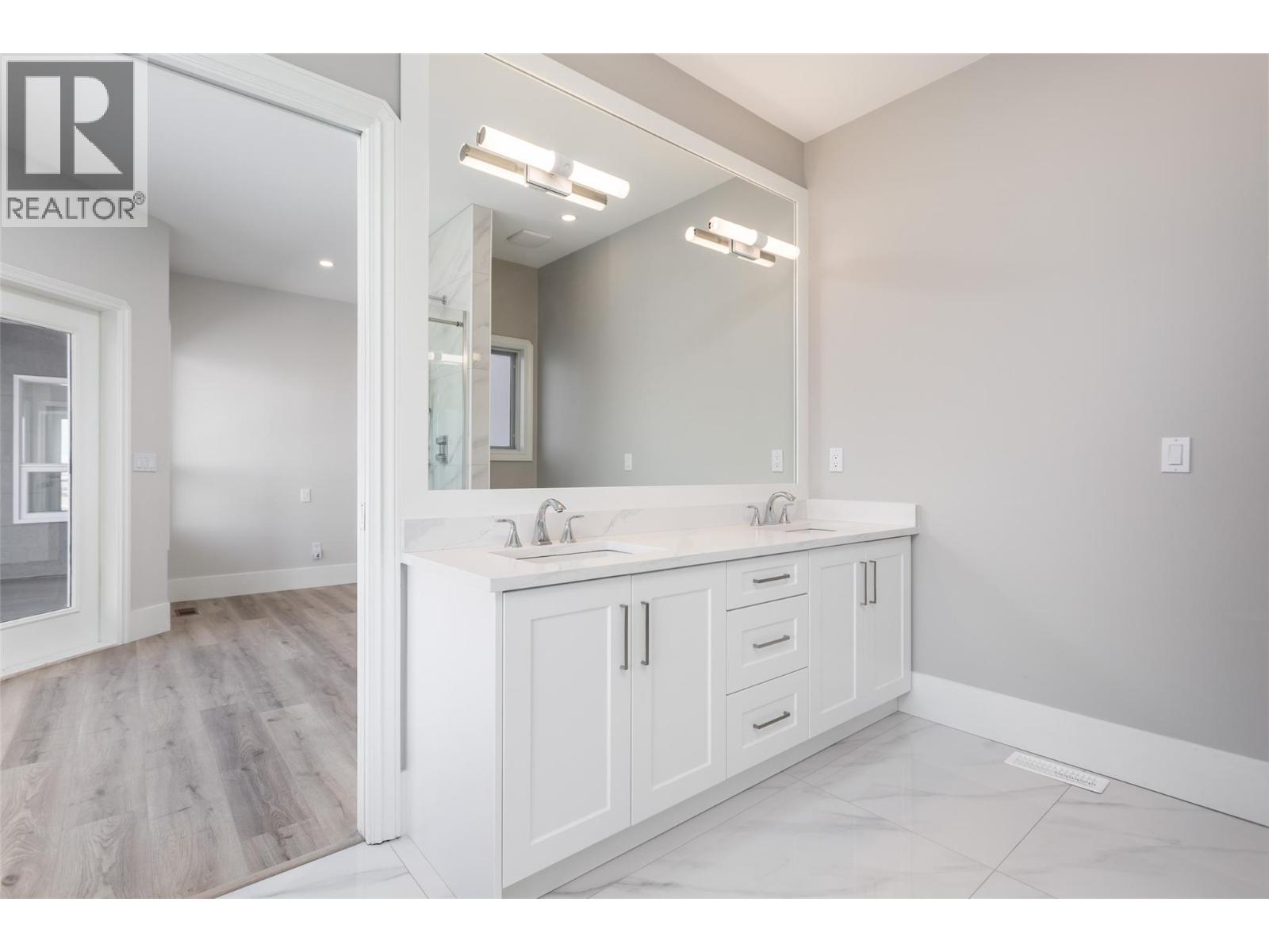  845 Toovey Road, Kelowna