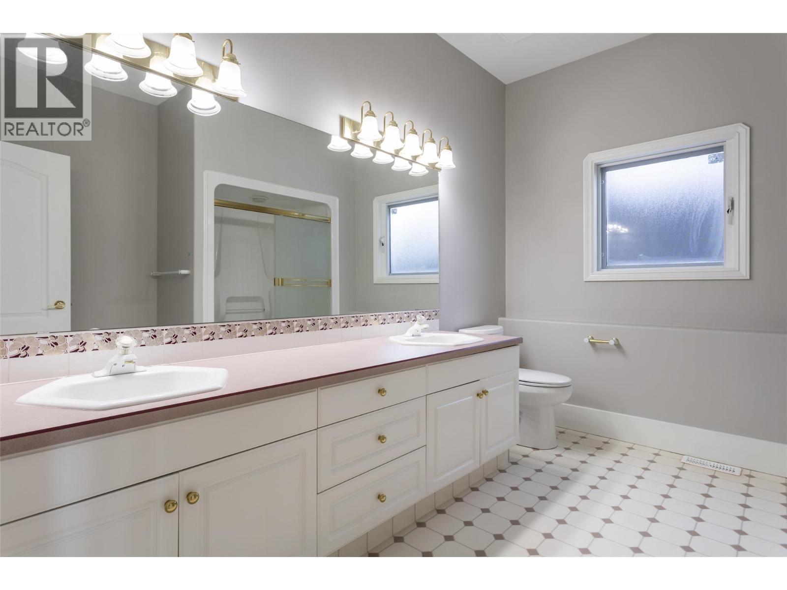  845 Toovey Road, Kelowna