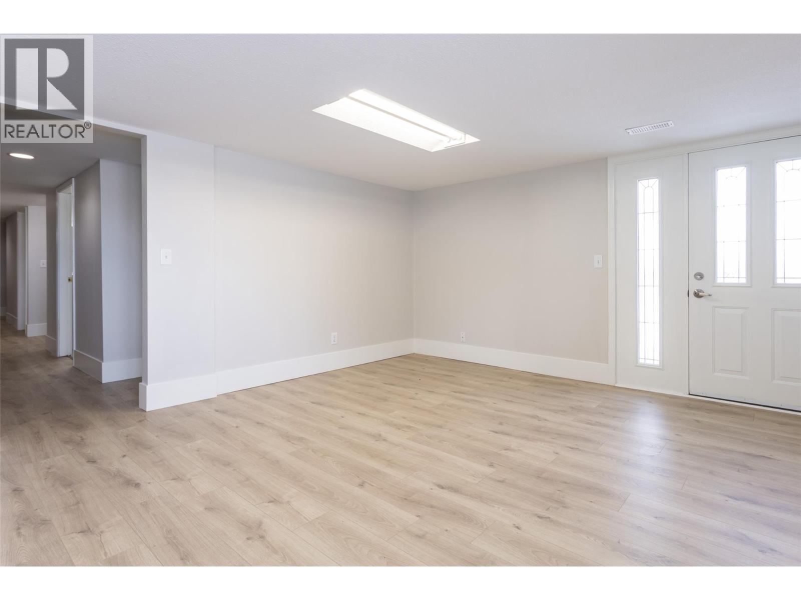  845 Toovey Road, Kelowna