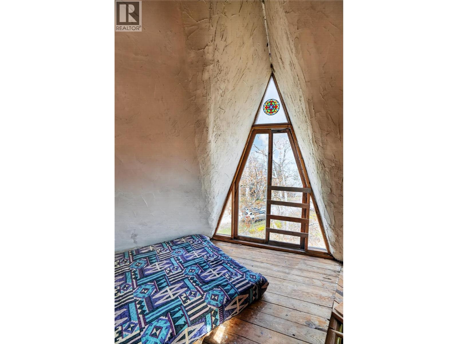 806 BELLEVUE Street - 30