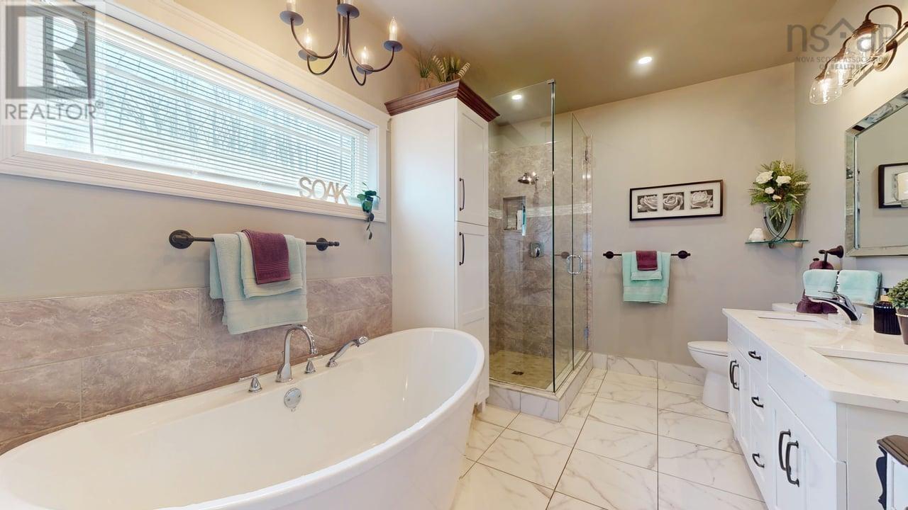 Property 25 of 29 of 1910 West Street