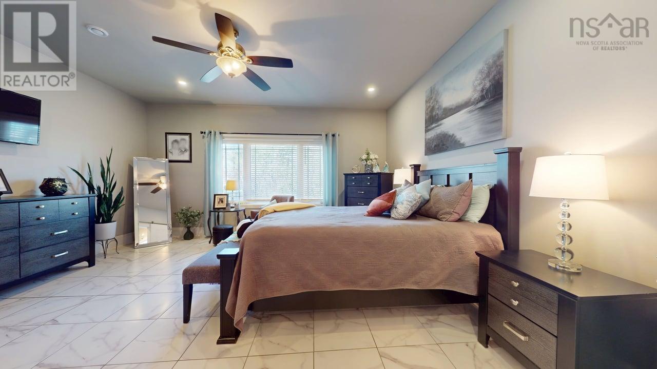 Property 24 of 29 of 1910 West Street