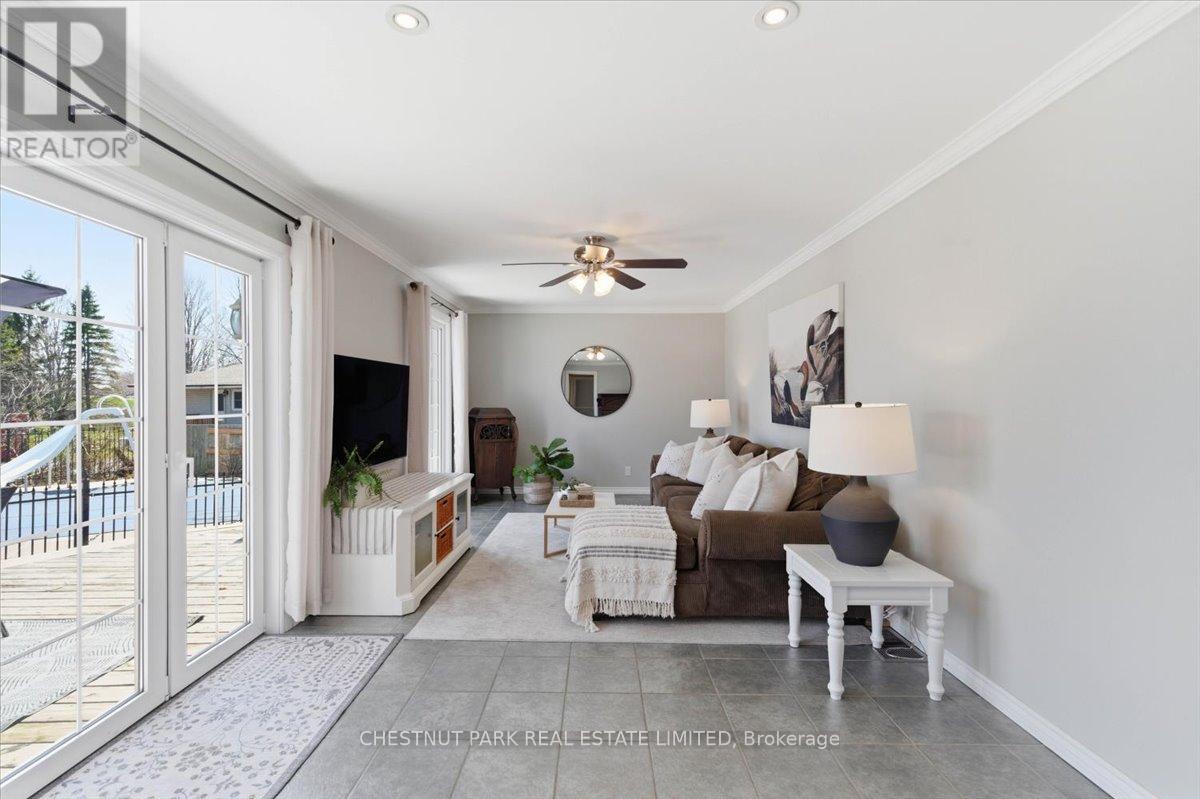 146 MASSASSAUGA ROAD - 13