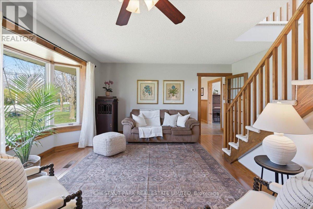 146 MASSASSAUGA ROAD - 22