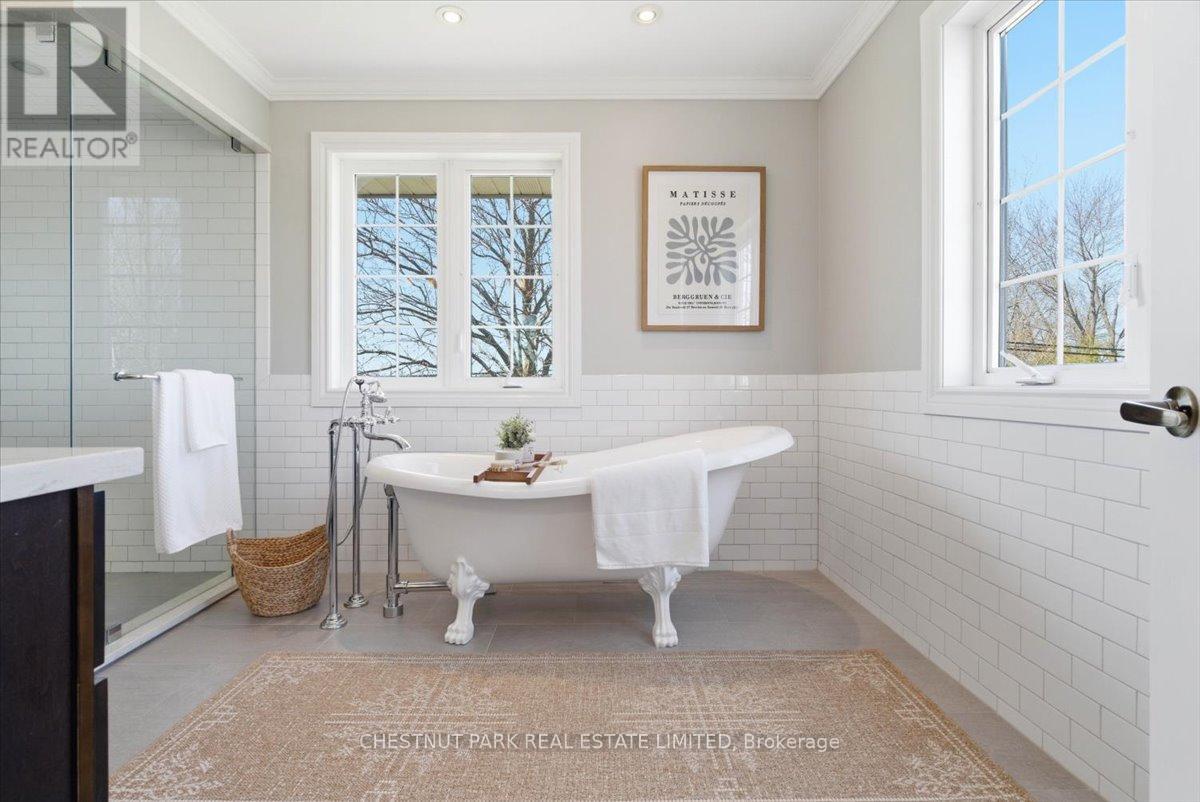 146 MASSASSAUGA ROAD - 38