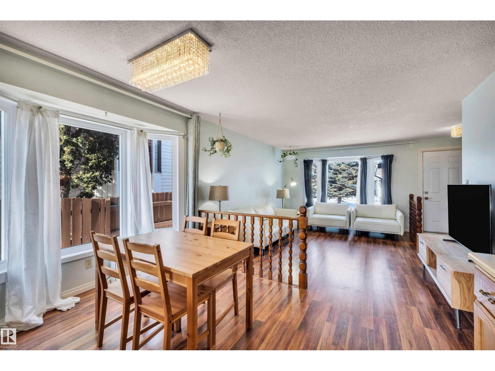 18923 86A AV NW - 12