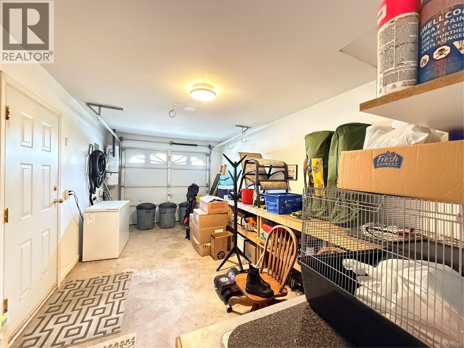 2553 Kingcome Pl - 9