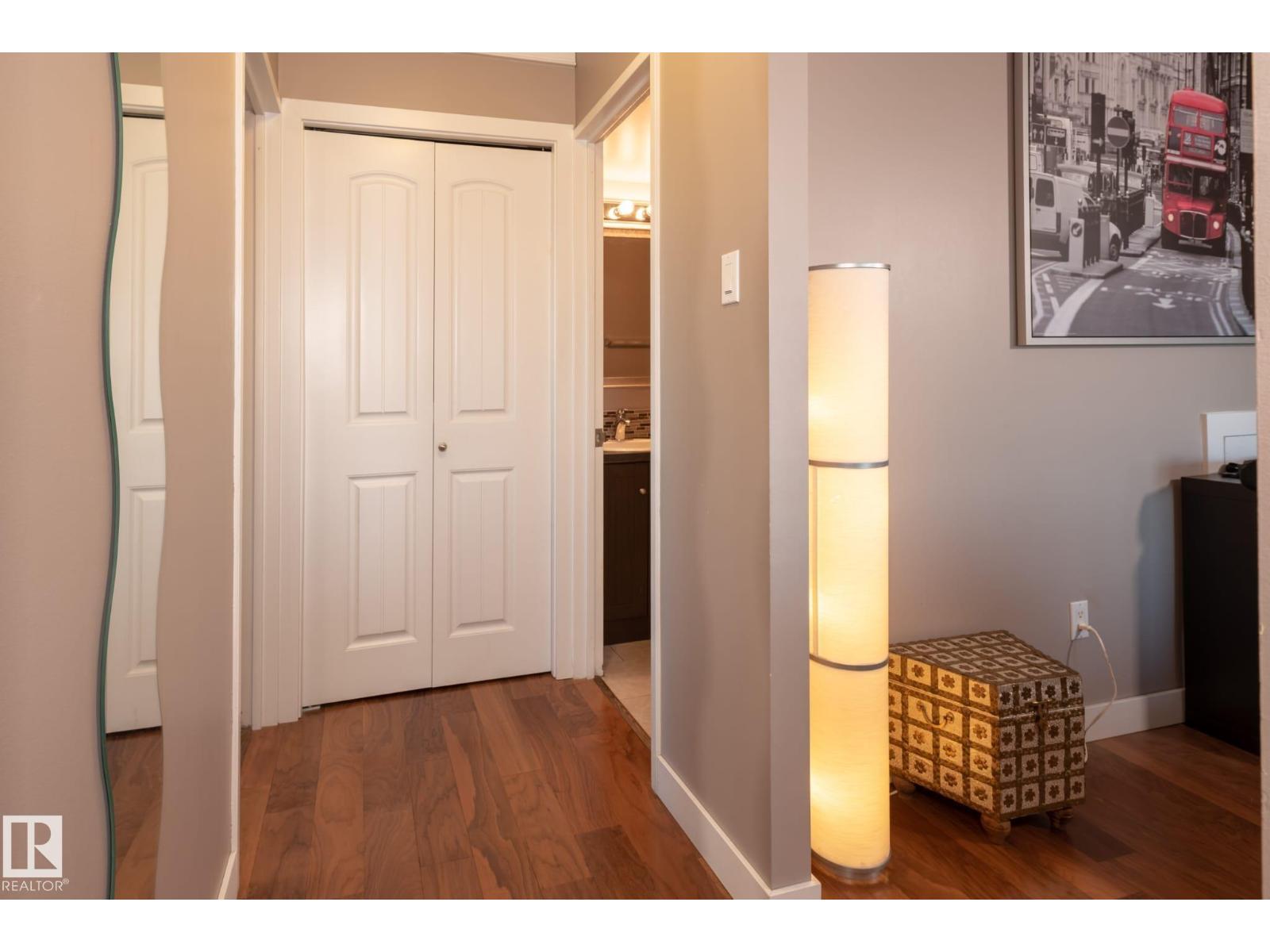 #86 13435 97 ST NW - 24