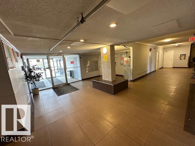 #86 13435 97 ST NW - 29
