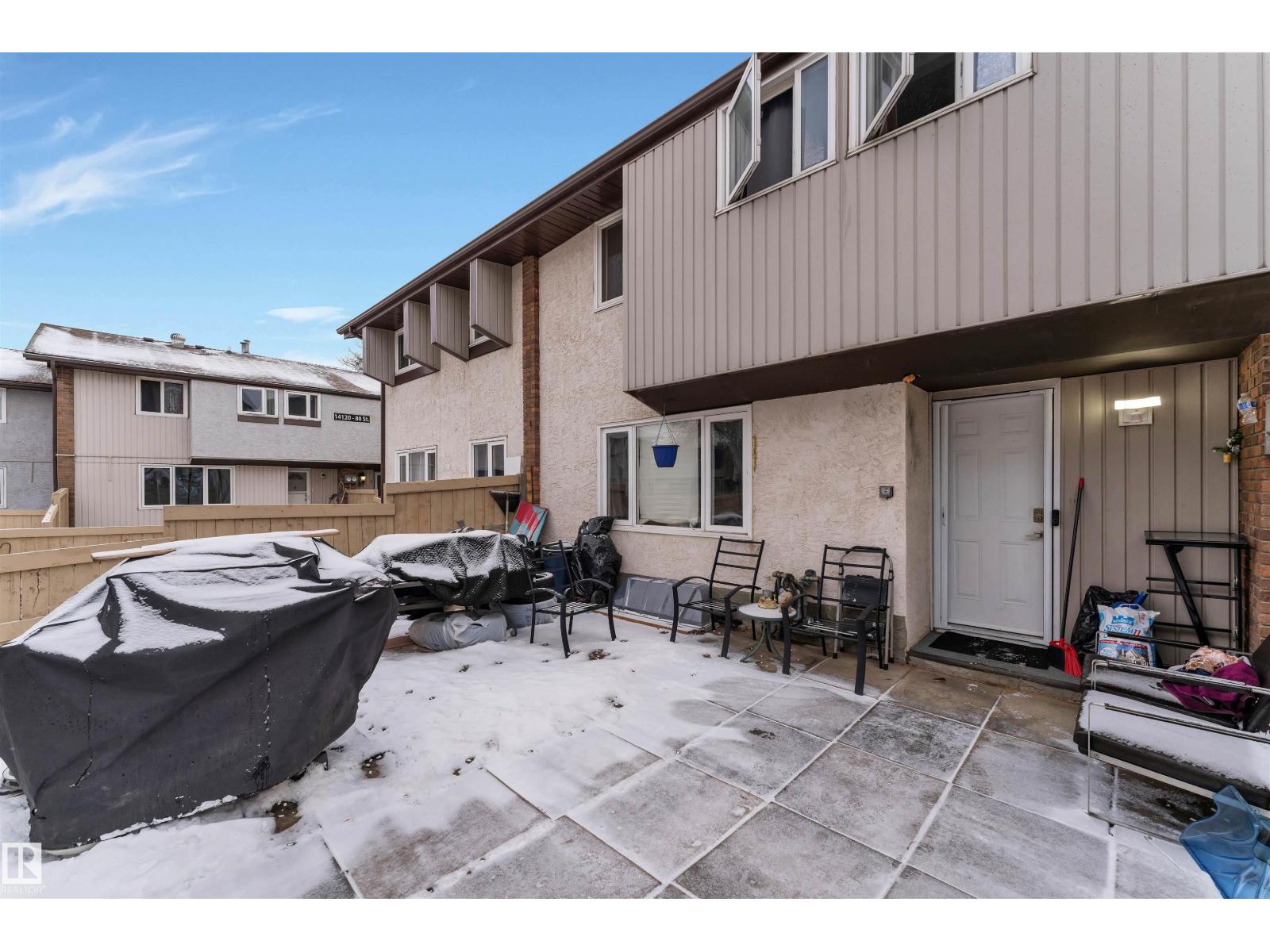 #7 14115 82 ST NW - 23