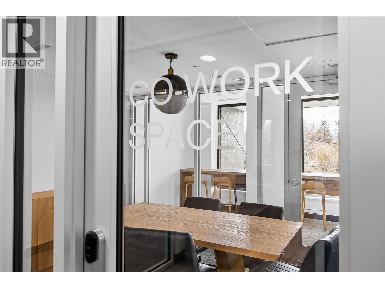 803 3699 Capozzi Road, Kelowna